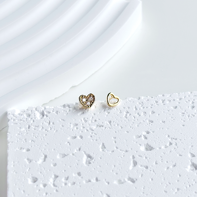 Asymmetrical Heart Stud Earrings