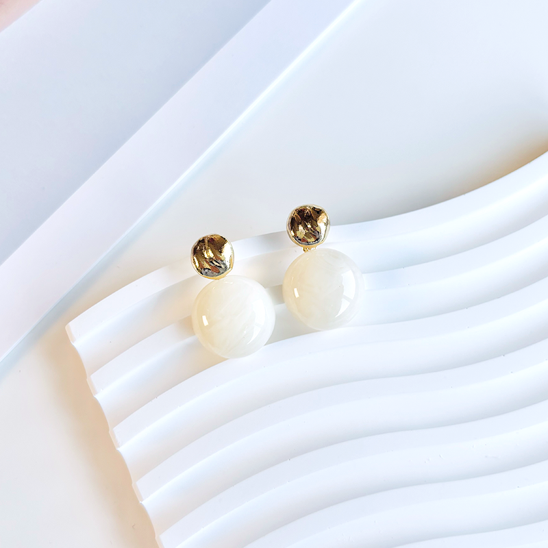 Dome Drop Earrings