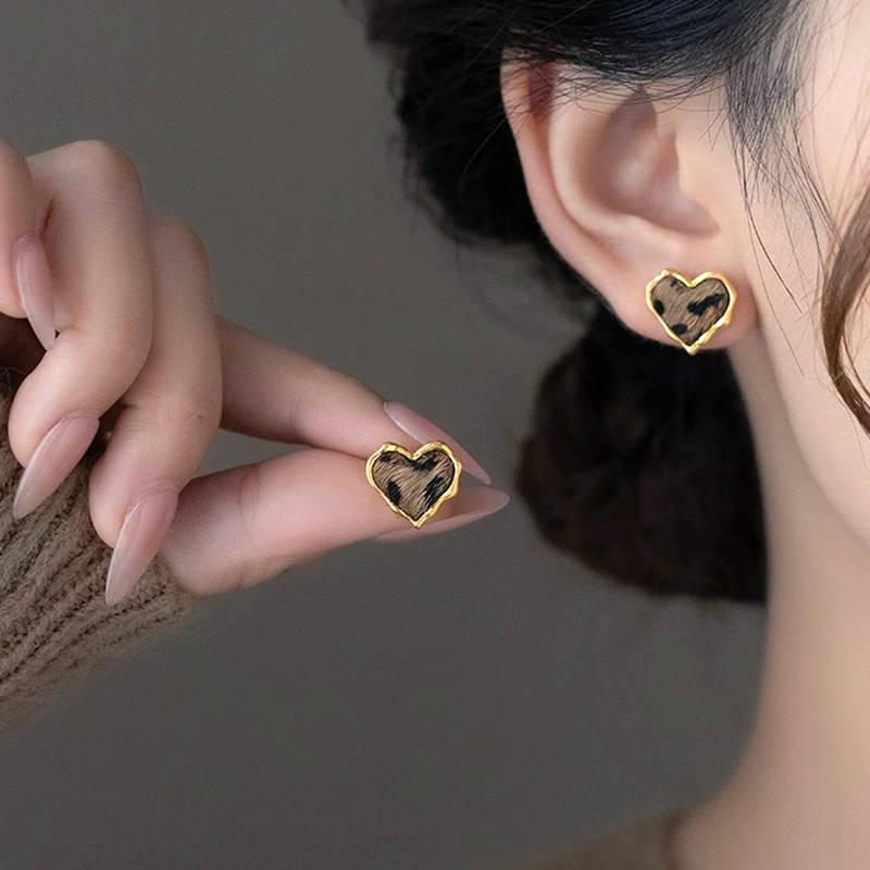 Leopard Print Heart Stud Earrings