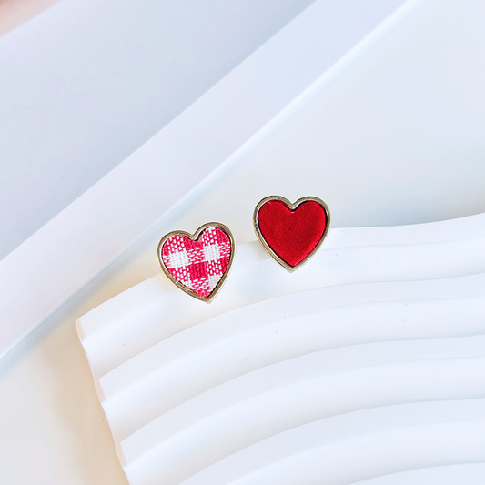 Plaid Heart Stud Earrings