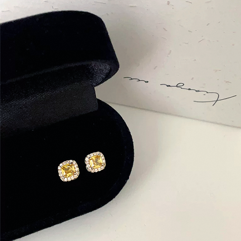 Yellow Gem Stone Stud Earrings